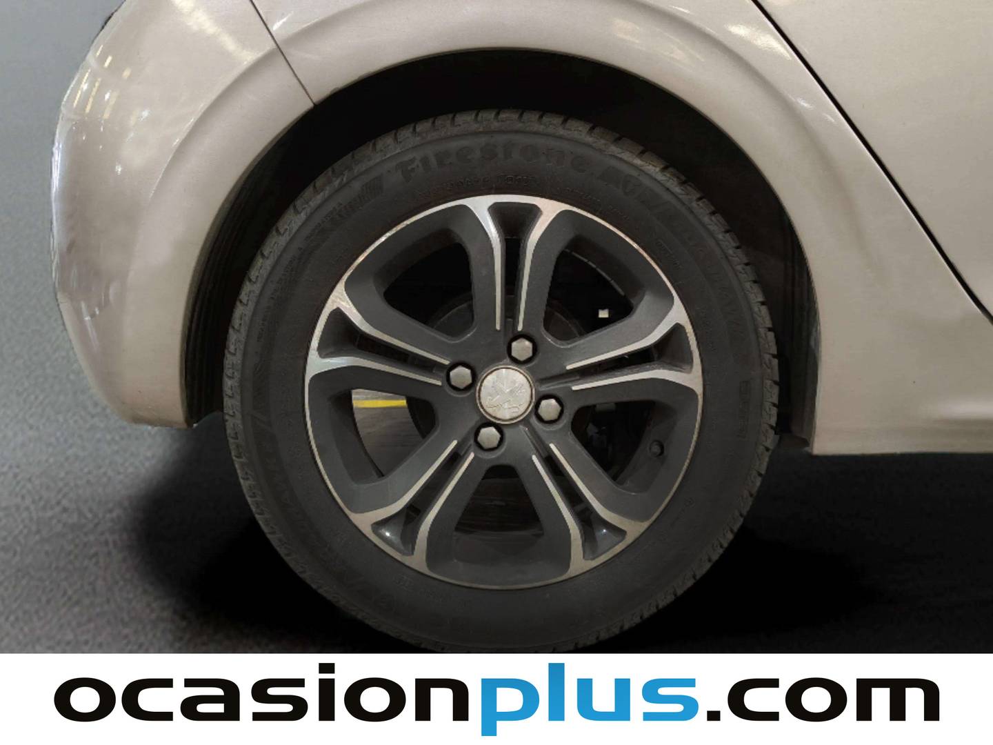 Peugeot 208 Peugeot 208 1.2 VTi Allure (82 CV) seminuevo