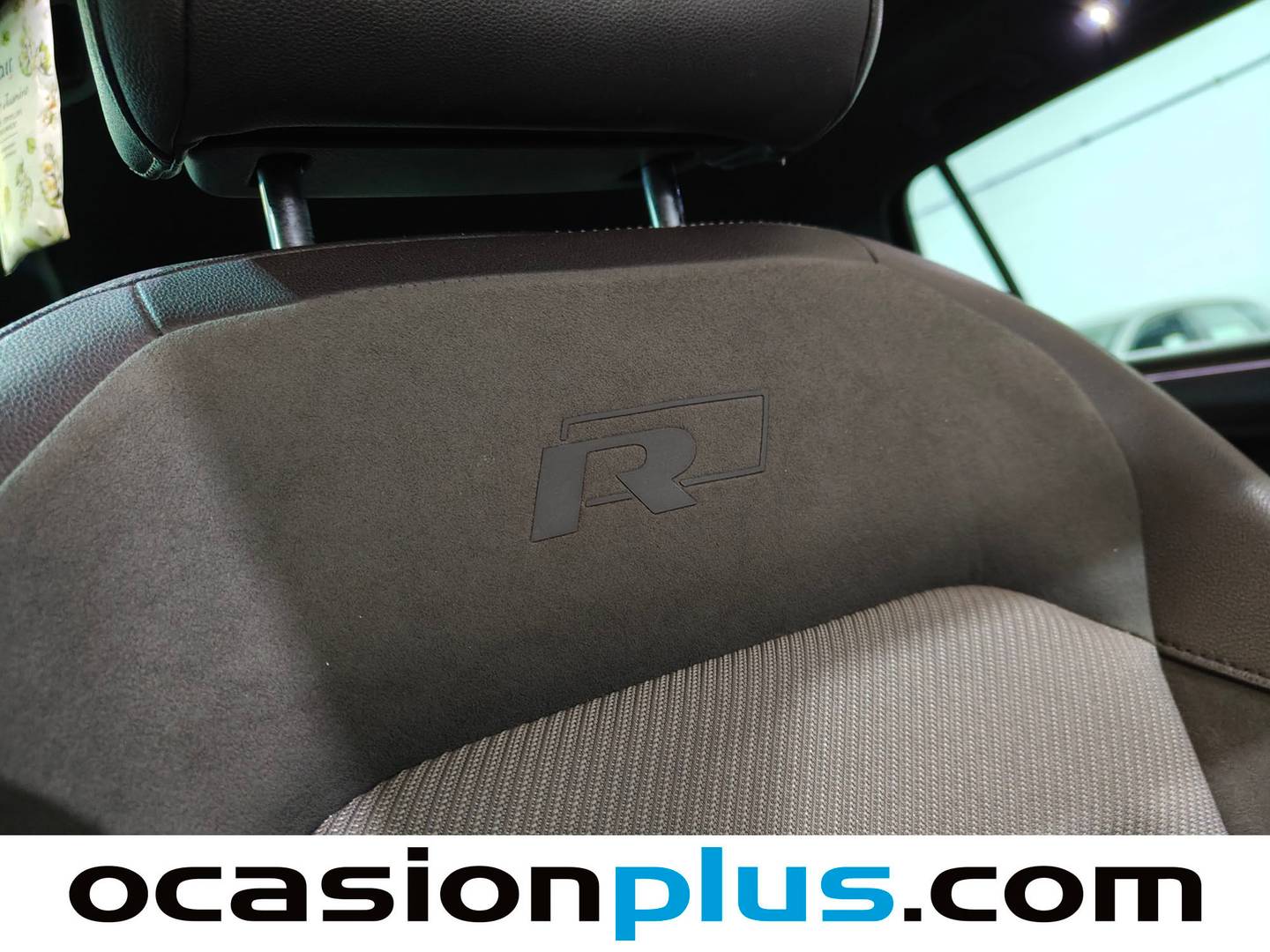 Extras y acabados del Volkswagen Tiguan Volkswagen Tiguan Sport 2.0 TDI (150 CV) DSG Pack R-Line