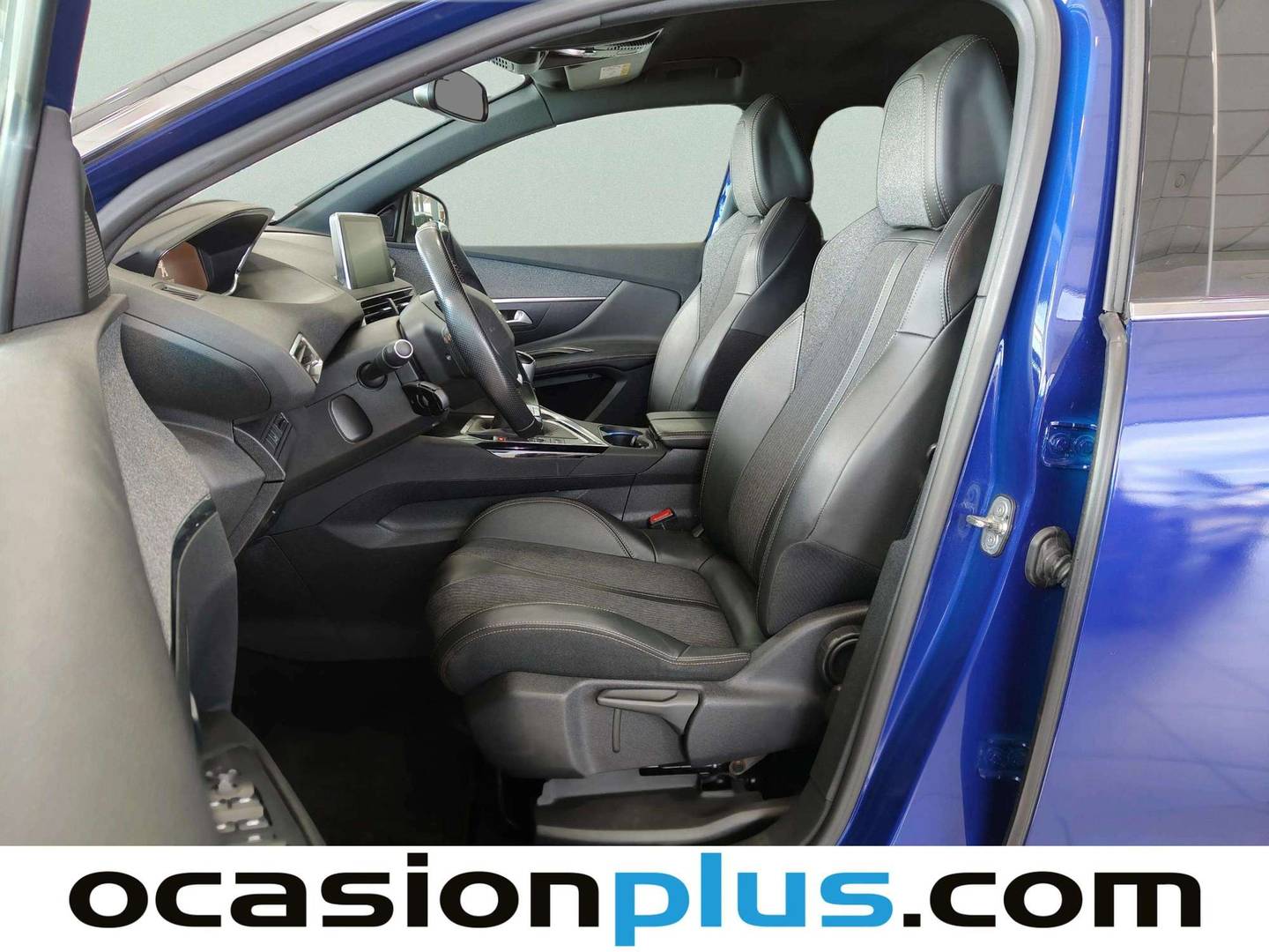 Foto asientos delanteros Peugeot 3008 Peugeot 3008 BlueHDI 130 S&S GT Line (130 CV)
