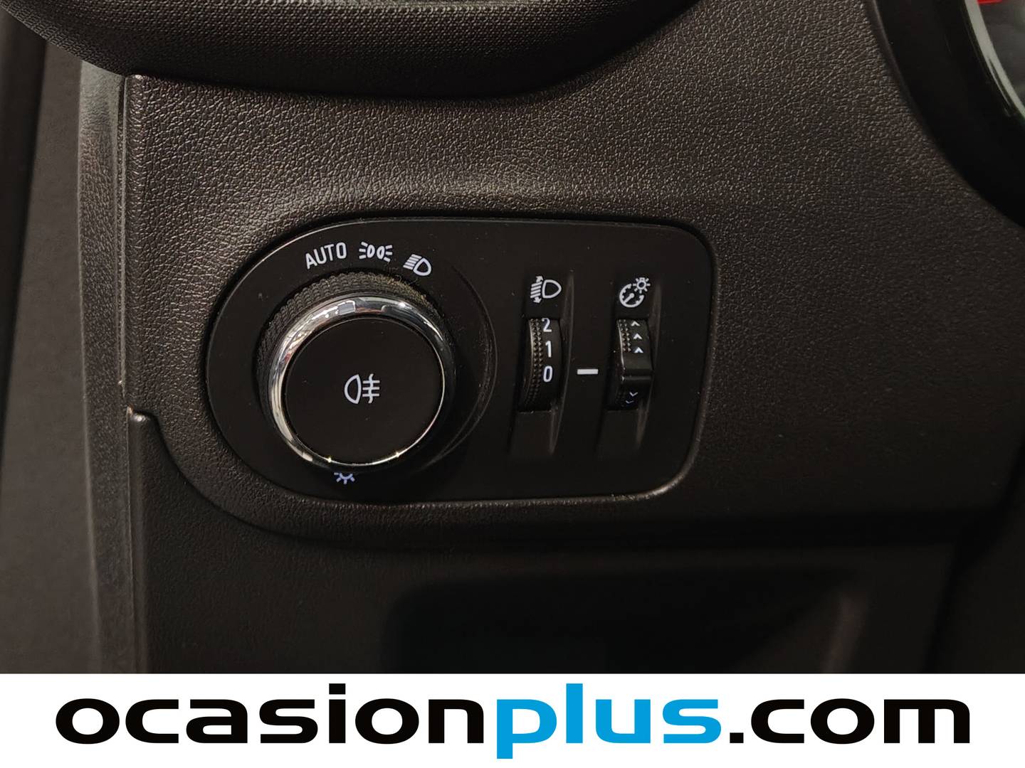 Foto Opel Crossland Opel Crossland 1.2 Crossland  (83 CV)