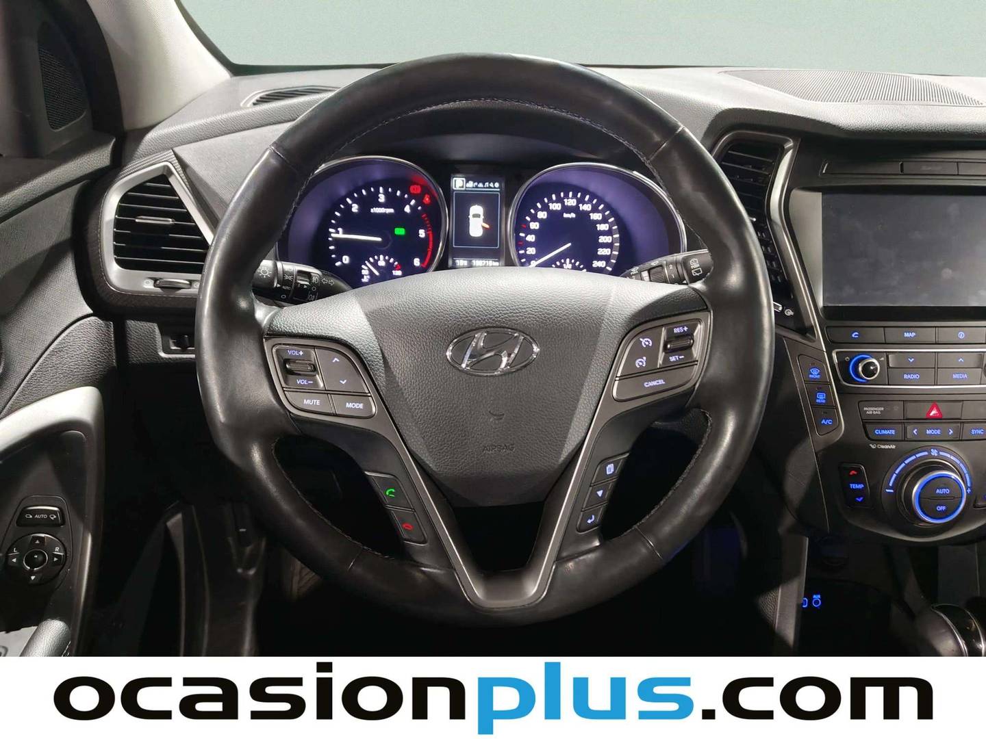 Foto Hyundai Santa Fe Hyundai Santa Fe 2.2 CRDI Tecno 4x2 Auto (200 CV) 7 Plazas