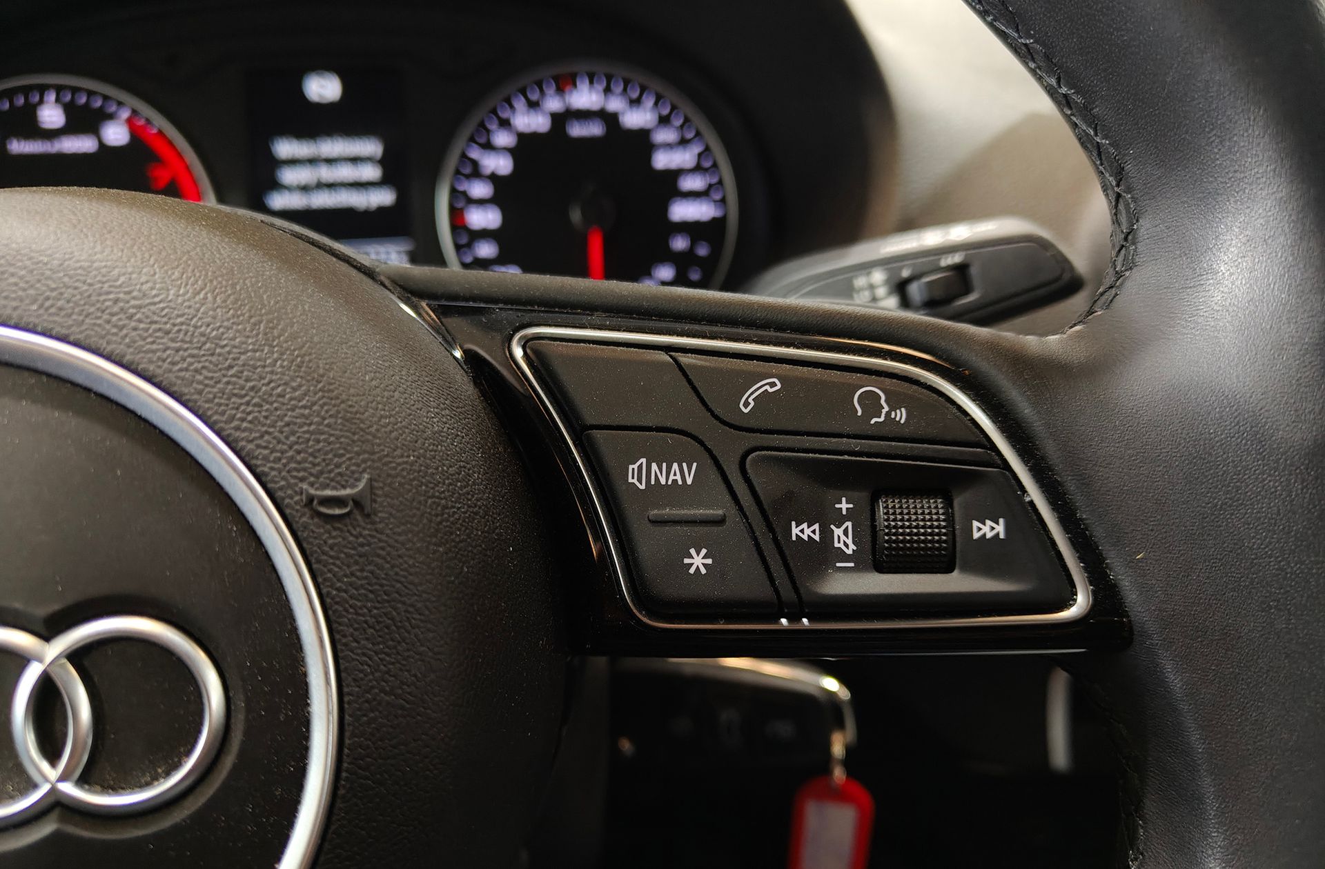 Audi Q2 Advanced 35 TFSI S tronic - foto 29