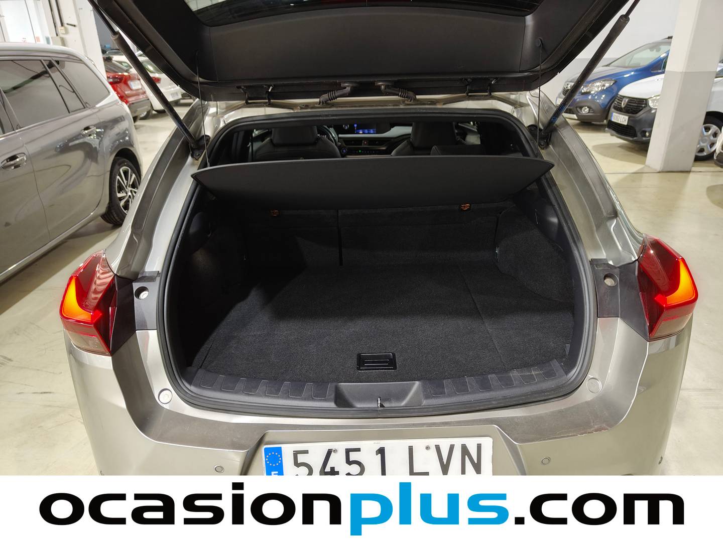 Foto asientos delanteros Lexus UX Lexus UX 250h Style  (184 CV)