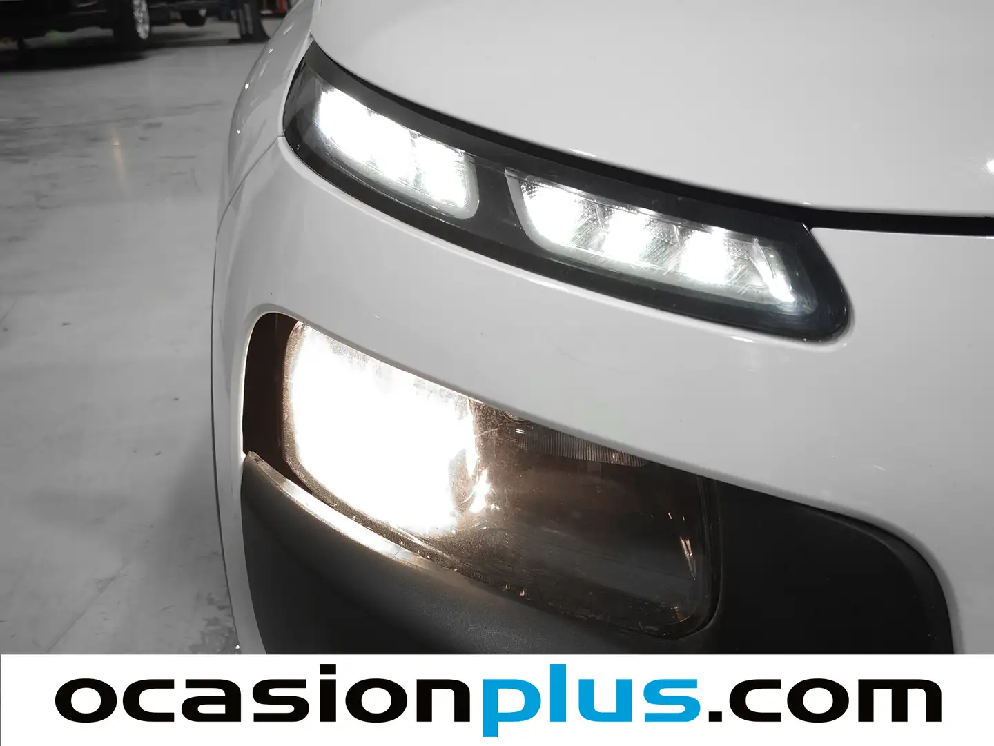 Foto Citroën C4 Cactus Citroen C4 Cactus 1.6 BlueHDI S&S Feel Edition ETG6 (100 CV)