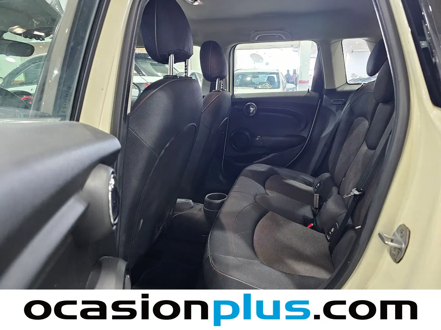 Foto Mini MINI MINI MINI 5 Puertas One (102 CV)