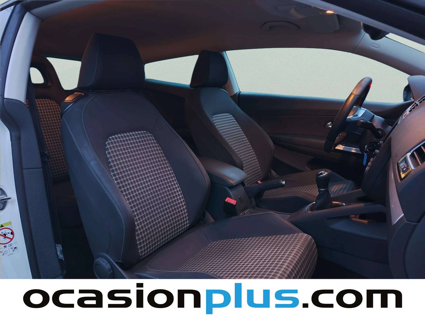 Foto Volkswagen Scirocco Volkswagen Scirocco Typhoon by R-Line 1.4 TSI BMT (125 CV)