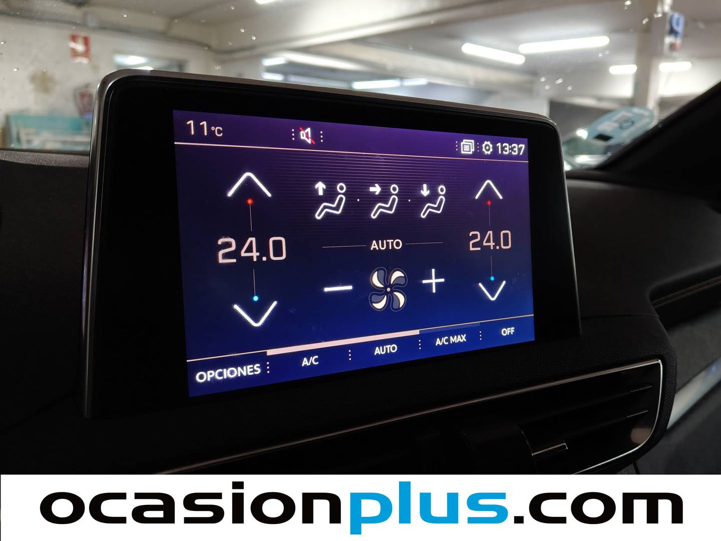 Foto Peugeot 3008 Peugeot 3008 BlueHDI 130 S&S GT Line EAT8 (130 CV)