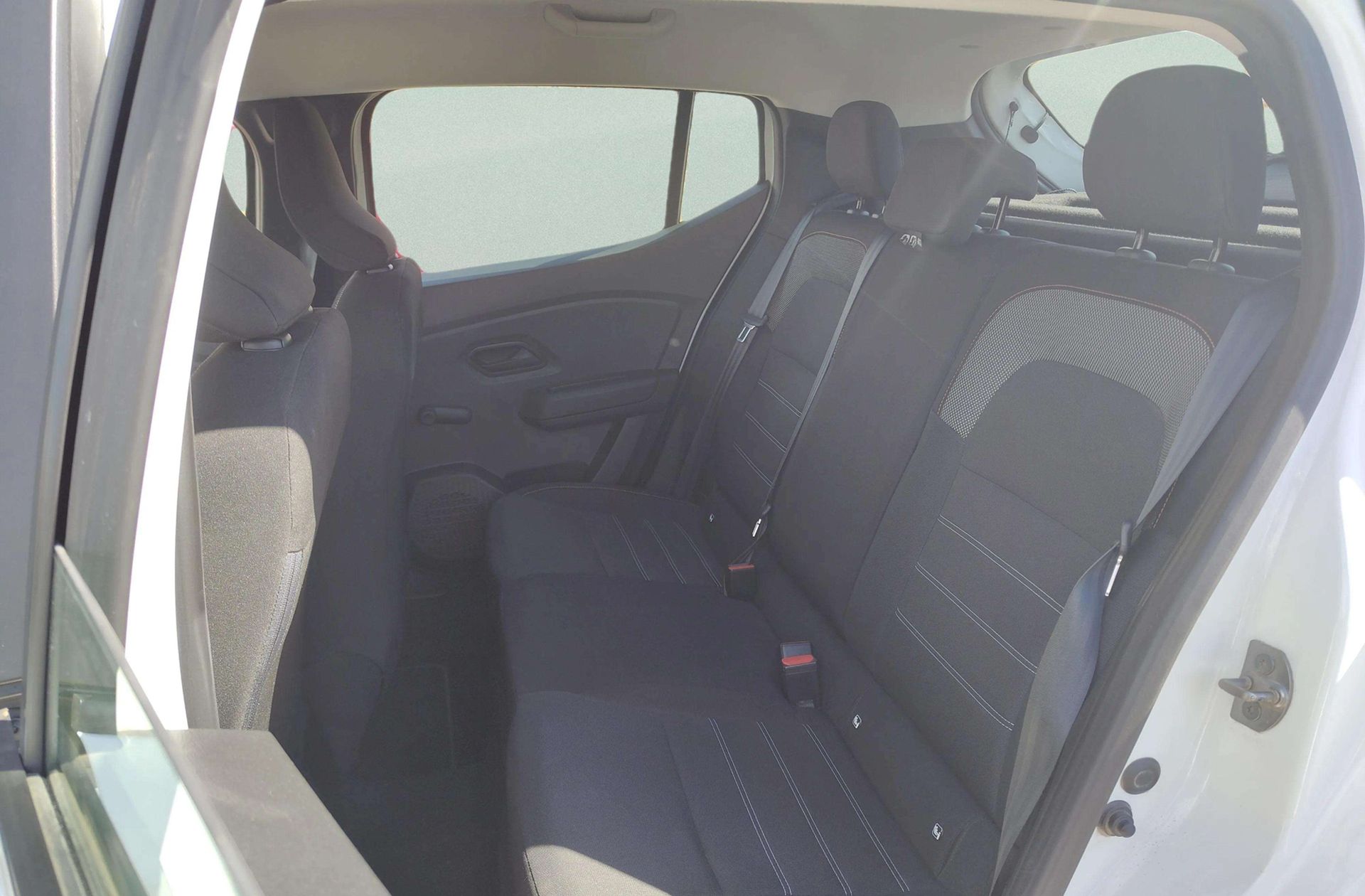 Dacia Sandero Stepway Essential ECO-G - foto 10