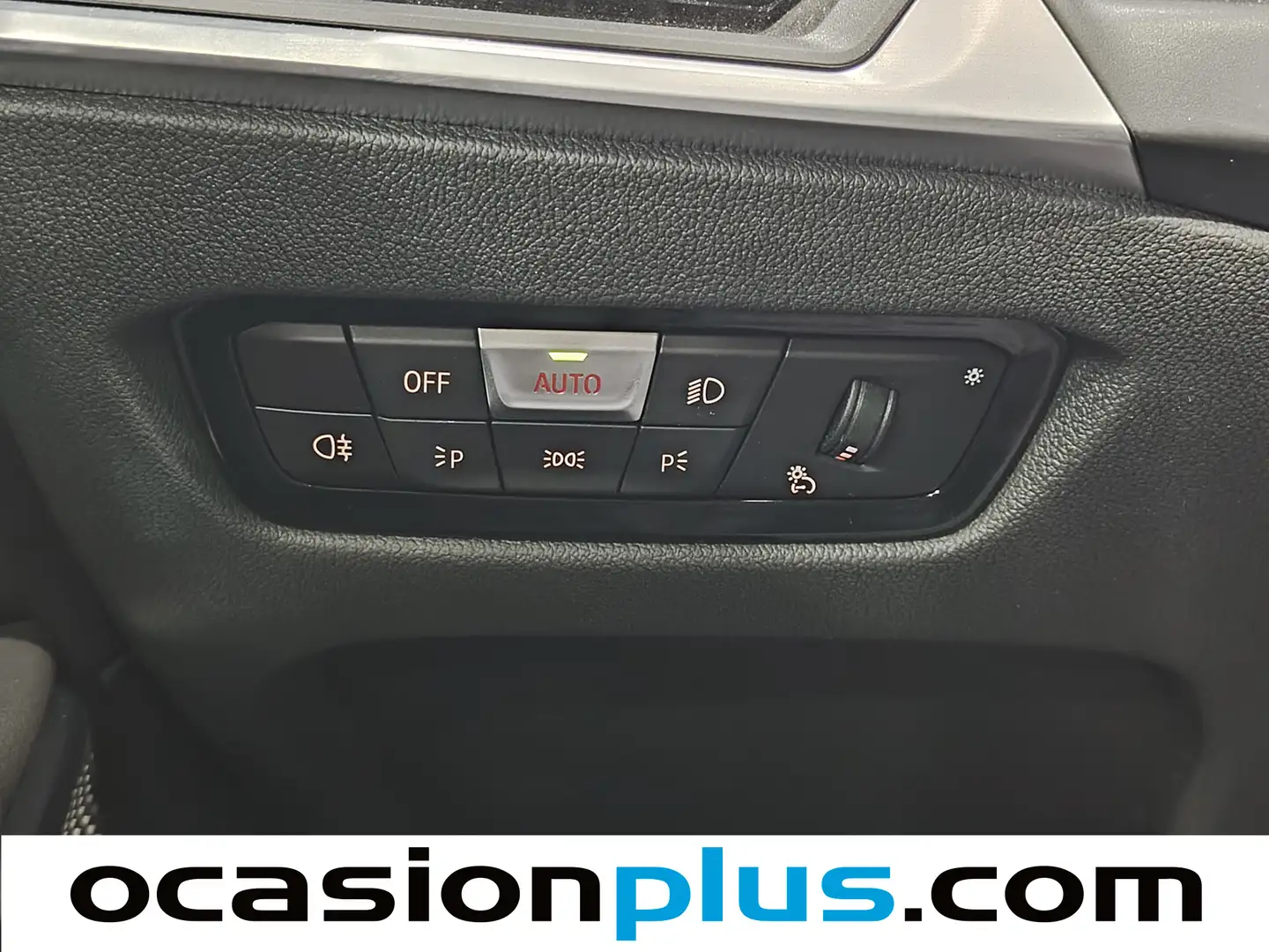 Foto BMW Serie 3 BMW Serie 3 320d Touring  (190 CV) Pack M