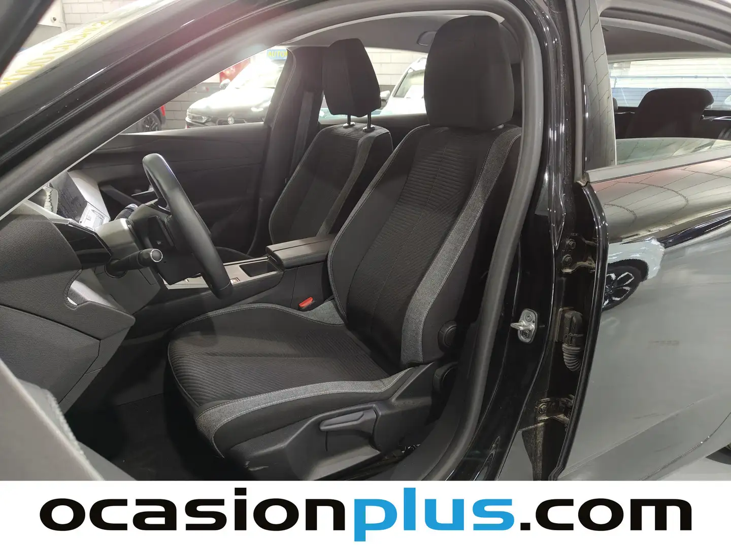 Foto Peugeot 308 Peugeot 308 PureTech 130 S&S Active EAT8 (130 CV)