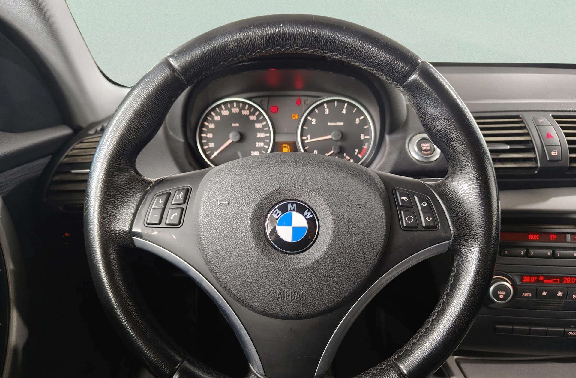 BMW Serie 1 118i - foto 18
