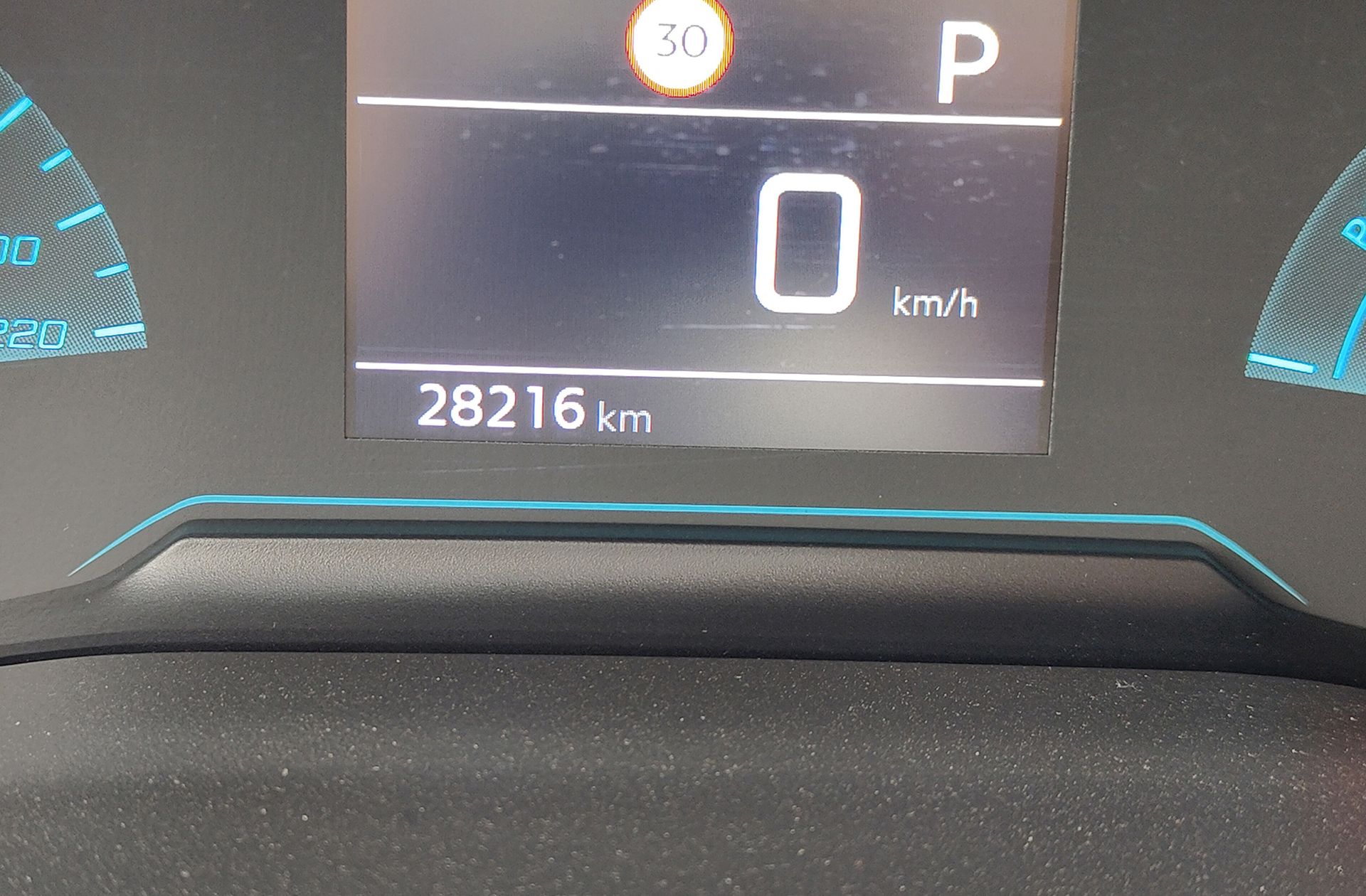 Peugeot 208 Style Hybrid 110 eDCS6 - foto 8