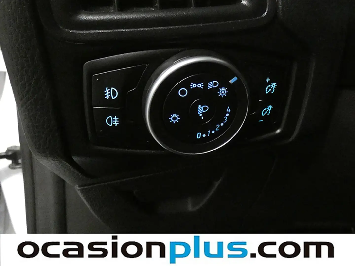 Foto Ford Focus Ford Focus 1.5 TDCI Titanium (120 CV)