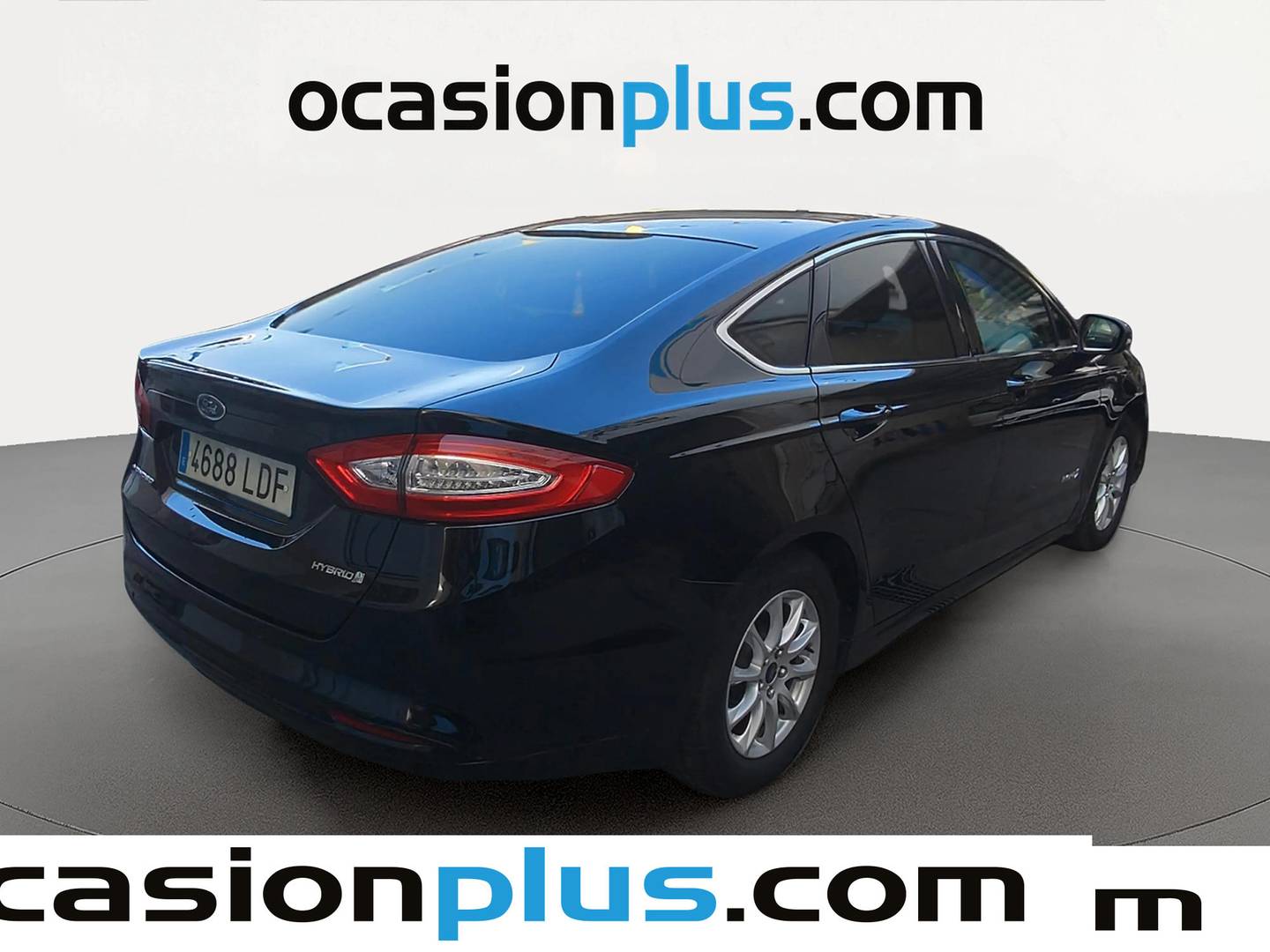 Foto trasera Ford Mondeo Ford Mondeo 2.0 Híbrido HEV Sedan Titanium (187 CV) derecha
