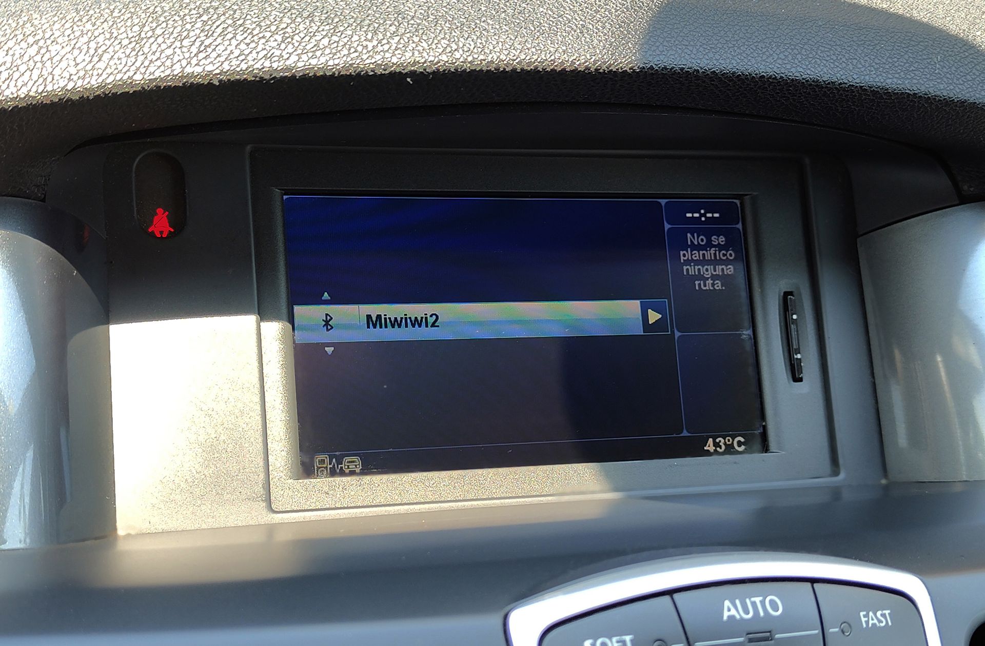 Renault Laguna Coupe Emotion Plus FAP eco2 dCi - foto 39