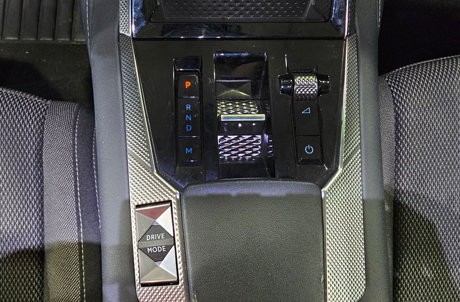 DS DS 4 PureTech 130 Bastille - foto 5