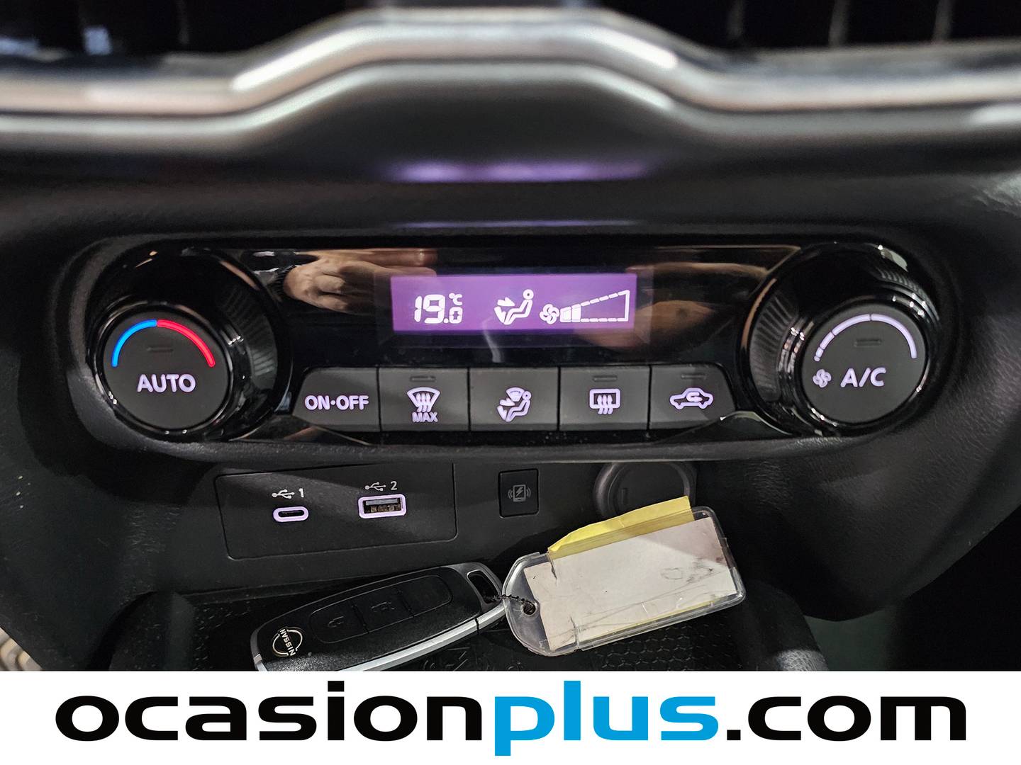 Foto Nissan JUKE Nissan Juke DIG-T N-Connecta 4x2 DCT (114 CV)