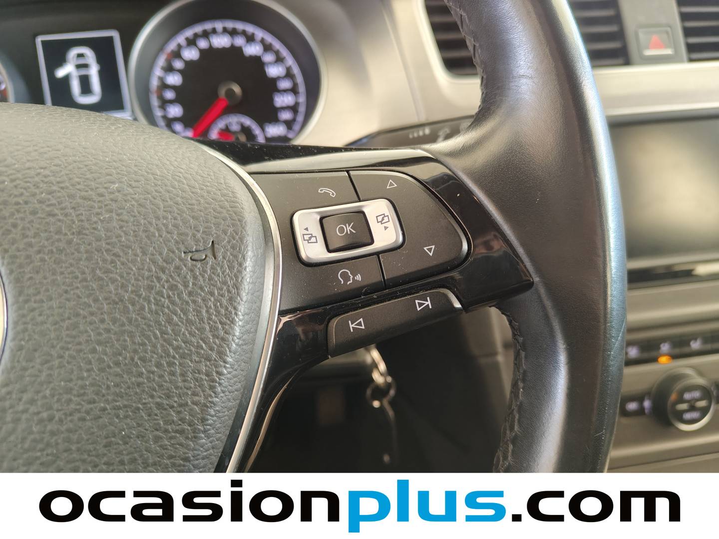 Foto Volkswagen Golf Volkswagen Golf 1.4 TSI ACT Tech BMT (150 CV) Pack R-Line