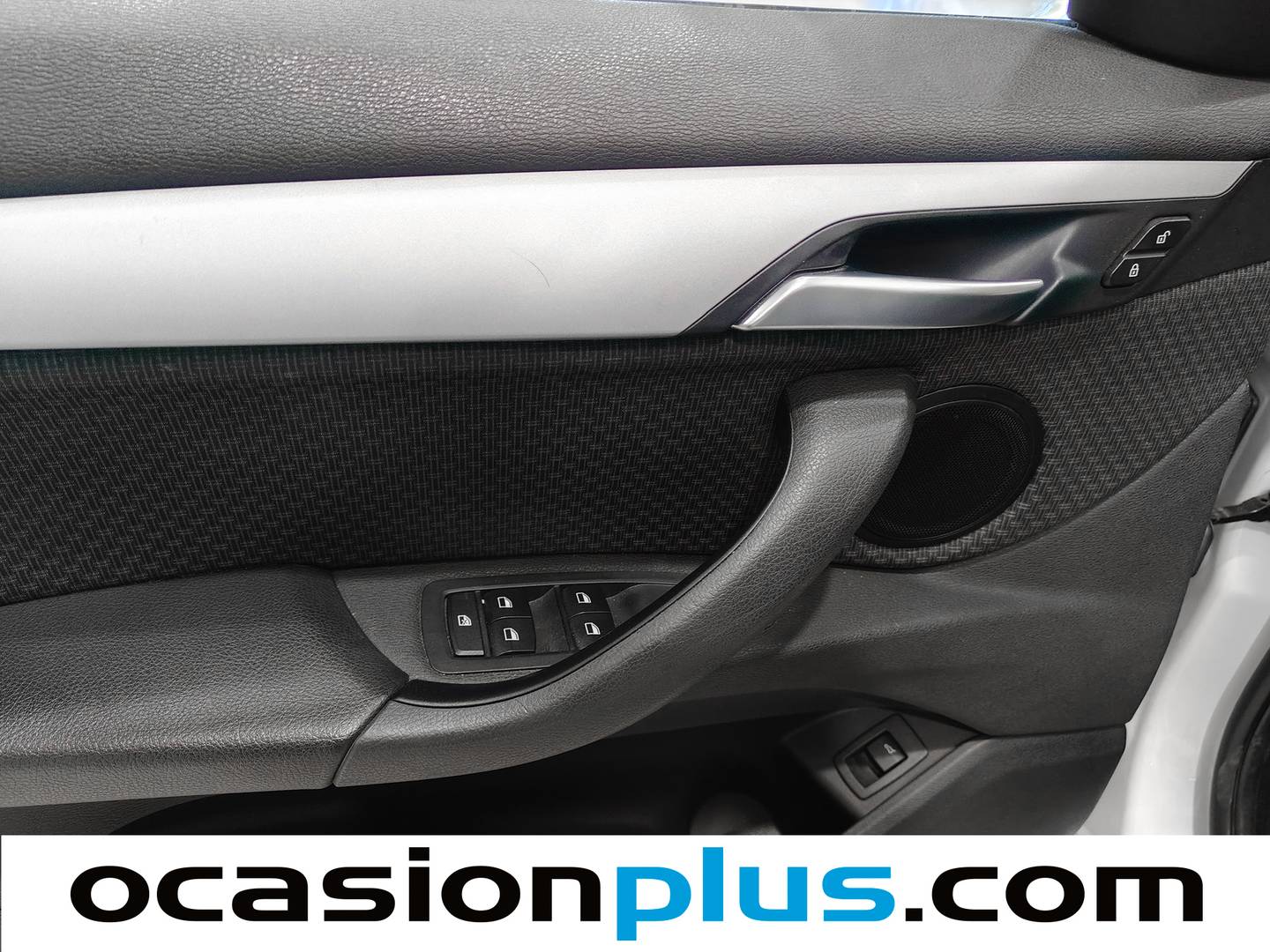 Foto BMW X1 BMW X1 sDrive18d Business (150 CV)