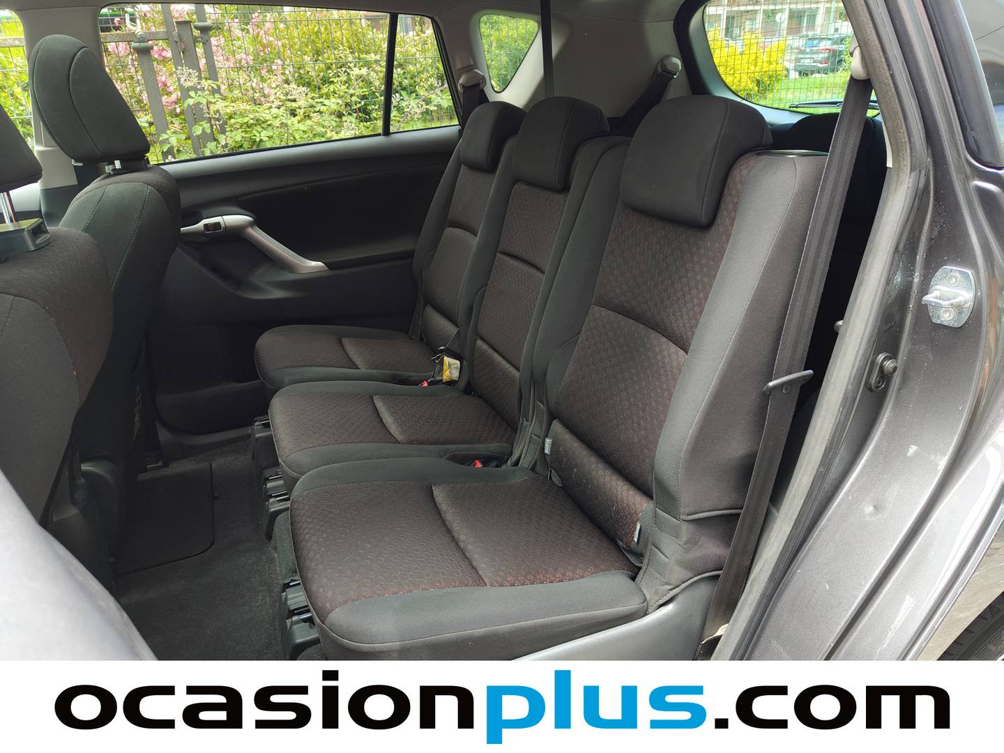 Fotos maletero Toyota Verso Toyota Verso 1.6 VVT-I Active 7 plazas (132 CV)