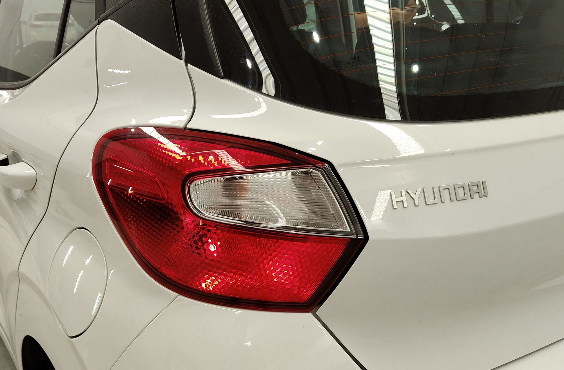 Hyundai i10 1.0 Klass - foto 15