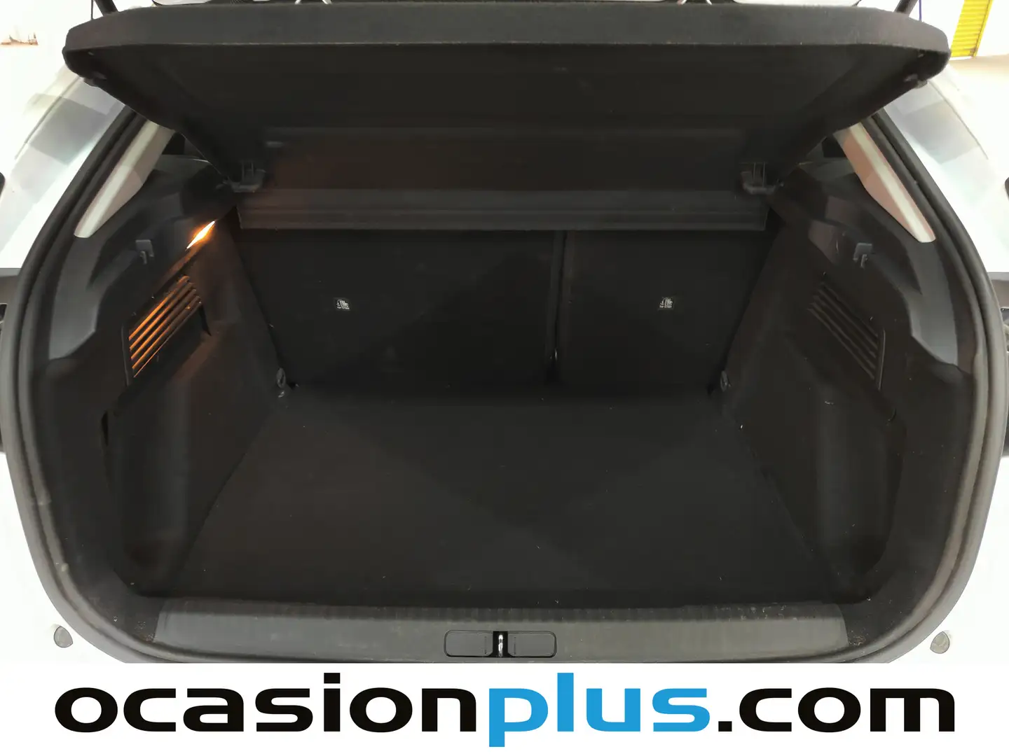 Foto Citroën C4 Citroen C4 BlueHDi 110 S&S Feel (110 CV)