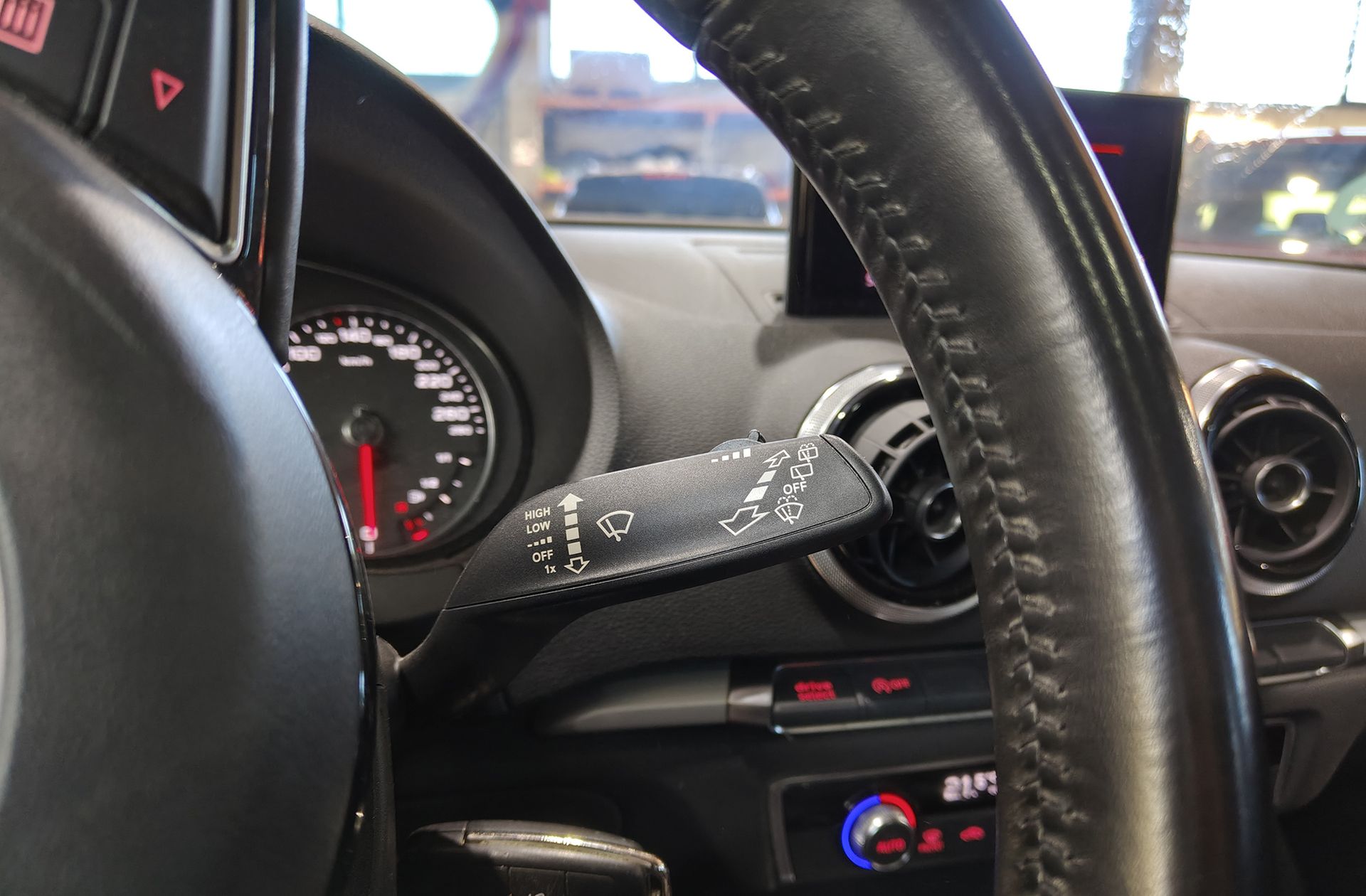 Audi A3 Sportback Ambition 1.8 TFSI S tronic - foto 25