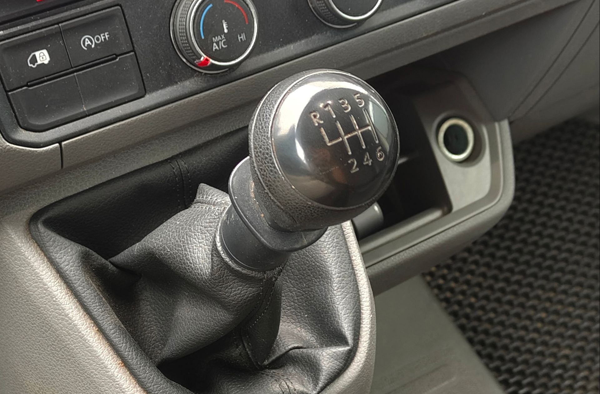 MAN TGE 2.0 TDI L4H2 3.5T RWD - foto 5
