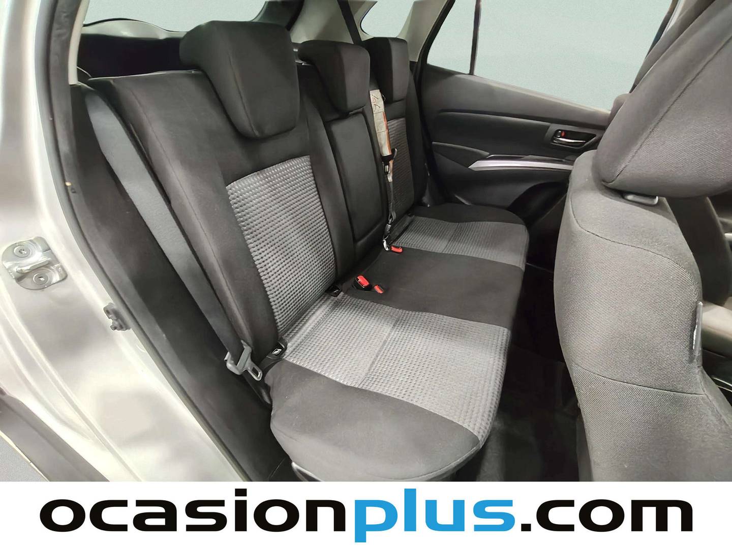 Foto Suzuki S-Cross Suzuki S-Cross 1.4T Mild Hybrid S2 4WD (129 CV)