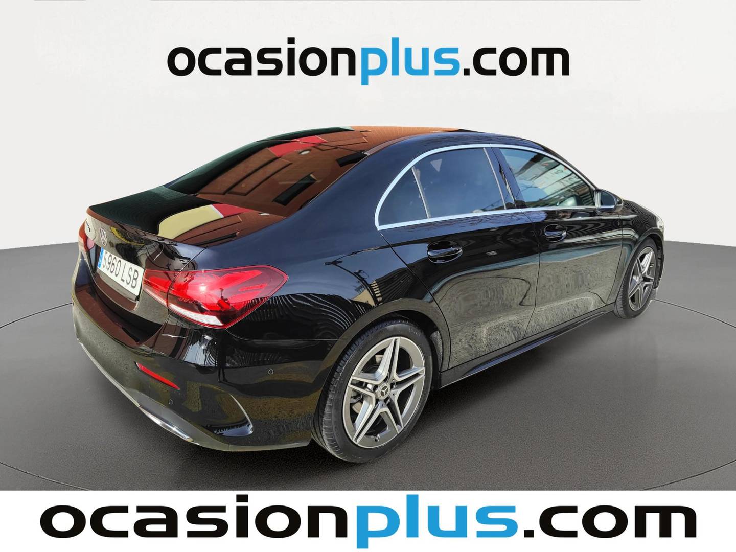 Foto trasera Mercedes Clase A Mercedes-Benz Clase A 200 d Sedán (150 CV) Pack AMG derecha