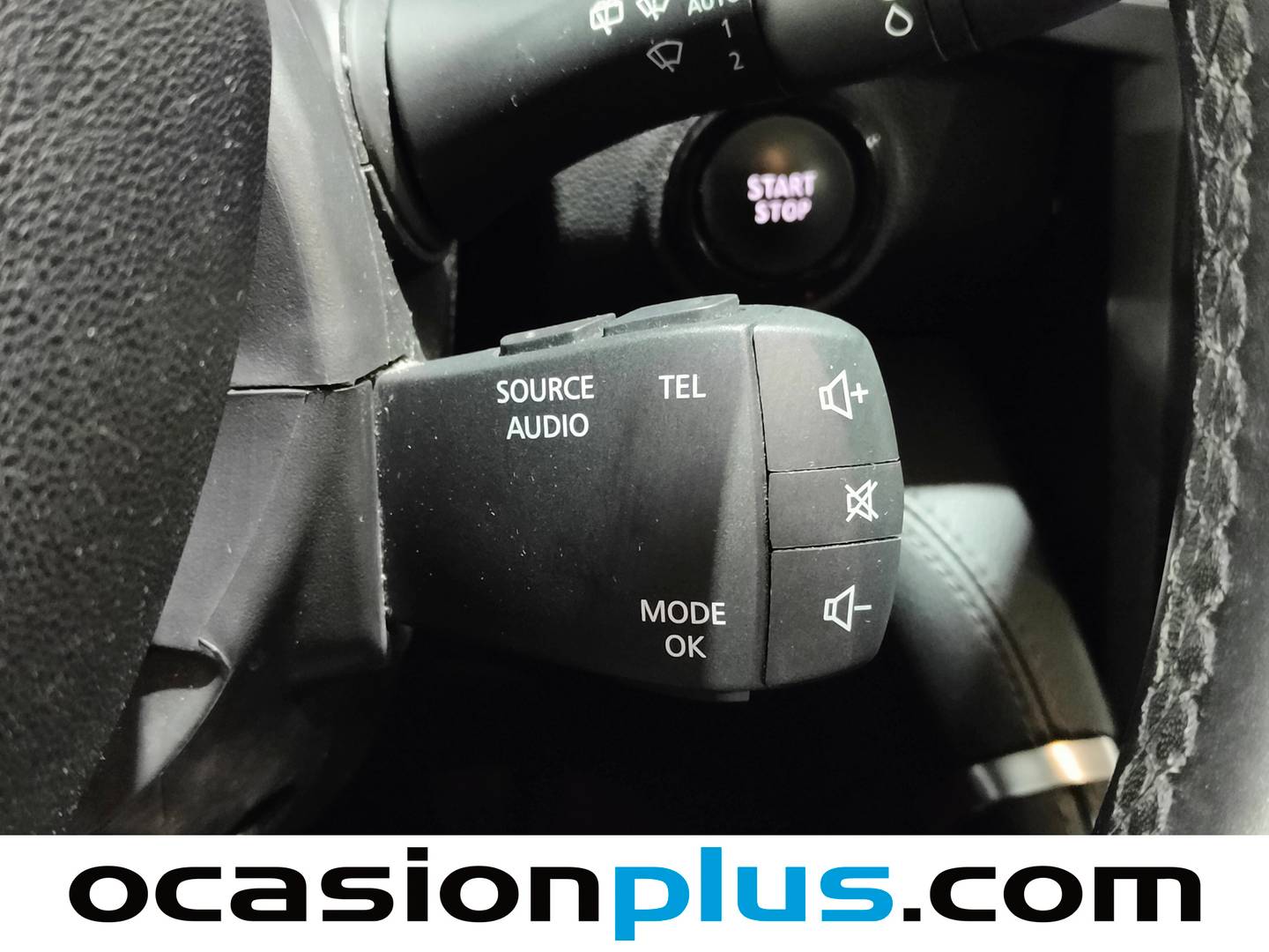 Foto Renault Koleos Renault Koleos Initiale Paris Blue dCi 190 4x4 X-Tronic (190 CV)