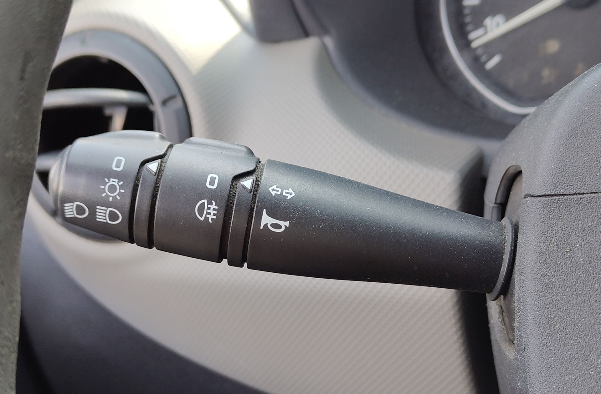 Dacia Logan Ambiance 1.5 dCi - foto 18
