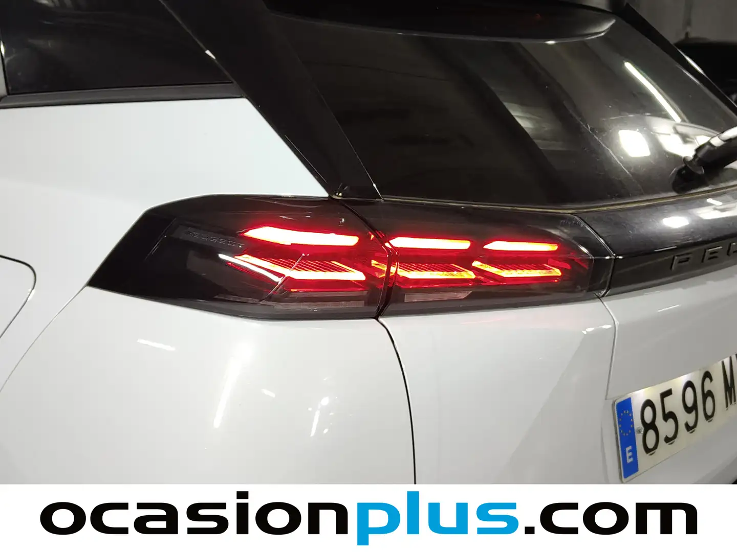 Foto Peugeot 2008 Peugeot 2008 PureTech 100 S&S Allure (100 CV)