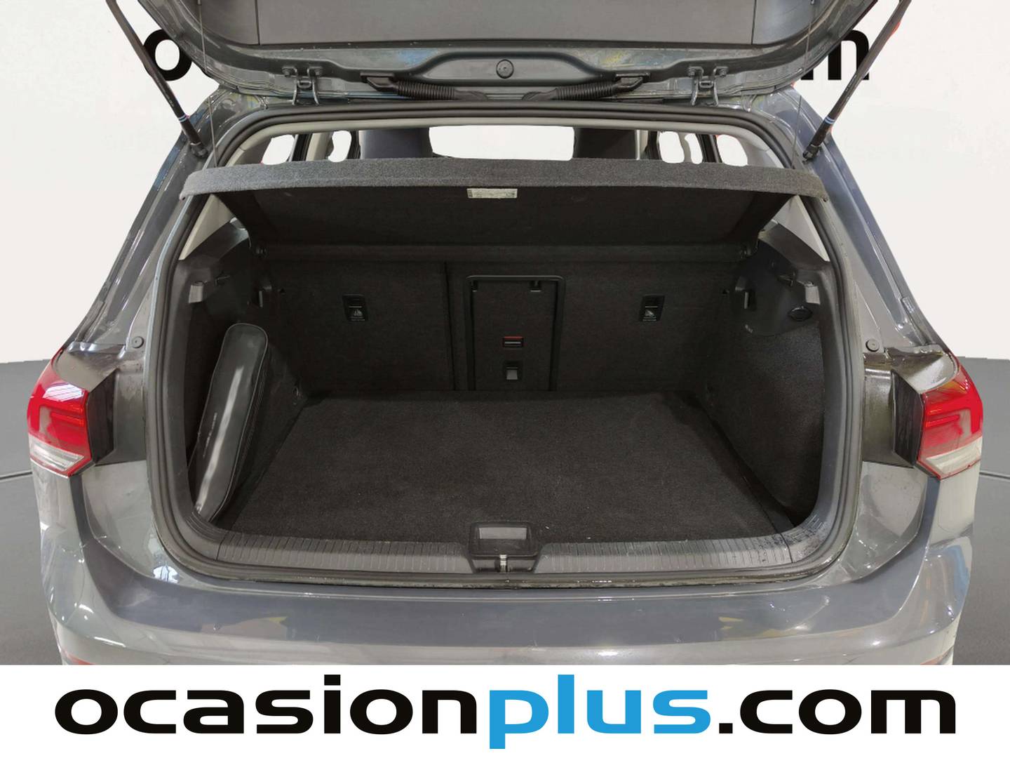 Fotos maletero Volkswagen Golf Volkswagen Golf Life 1.0 eTSI (110 CV) DSG