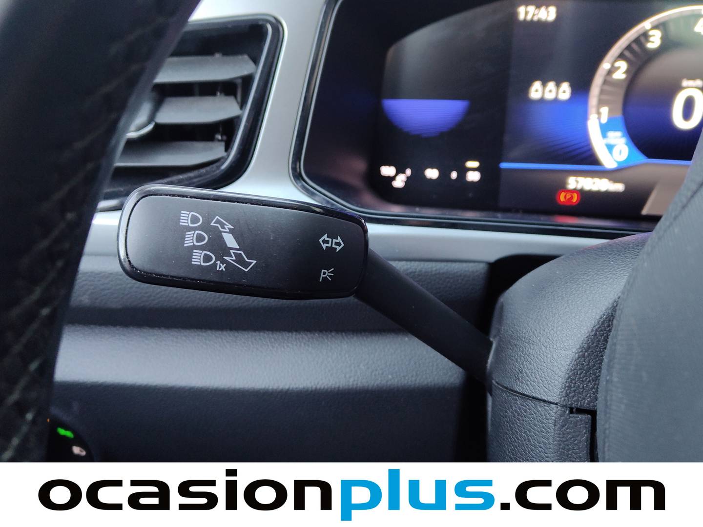 Foto Volkswagen T-Roc Volkswagen T-Roc Life 1.5 TSI (150 CV)