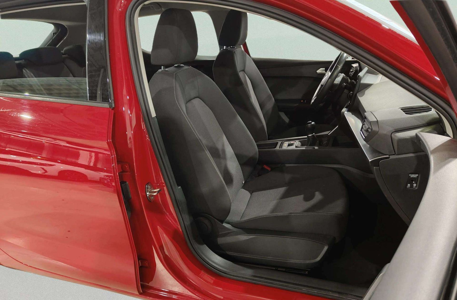 SEAT León 1.0 TSI Reference - foto 17