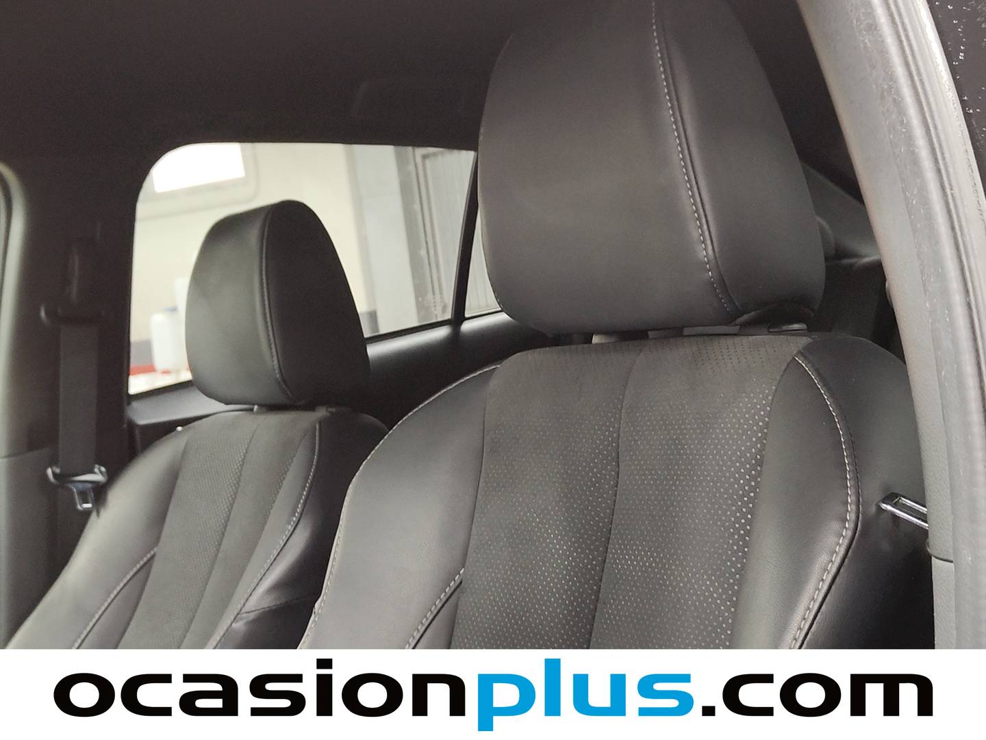 Foto Mitsubishi Eclipse Cross Mitsubishi Eclipse Cross 2.4 PHEV Kaiteki 4WD Auto (188 CV)