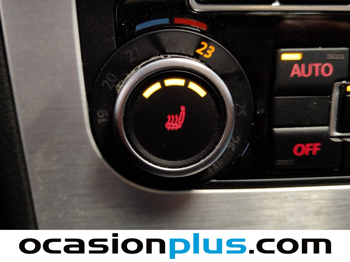 Equipamiento del Volkswagen Passat Volkswagen Passat Variant Highline 2.0 TDI DPF (140 CV)