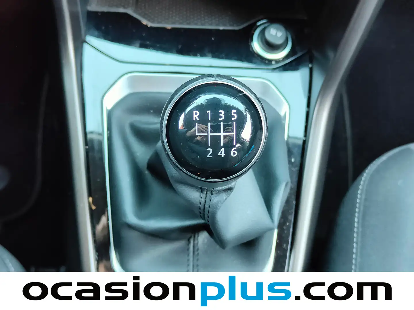 Foto Volkswagen T-Roc Volkswagen T-Roc Advance Style 1.0 TSI (115 CV)