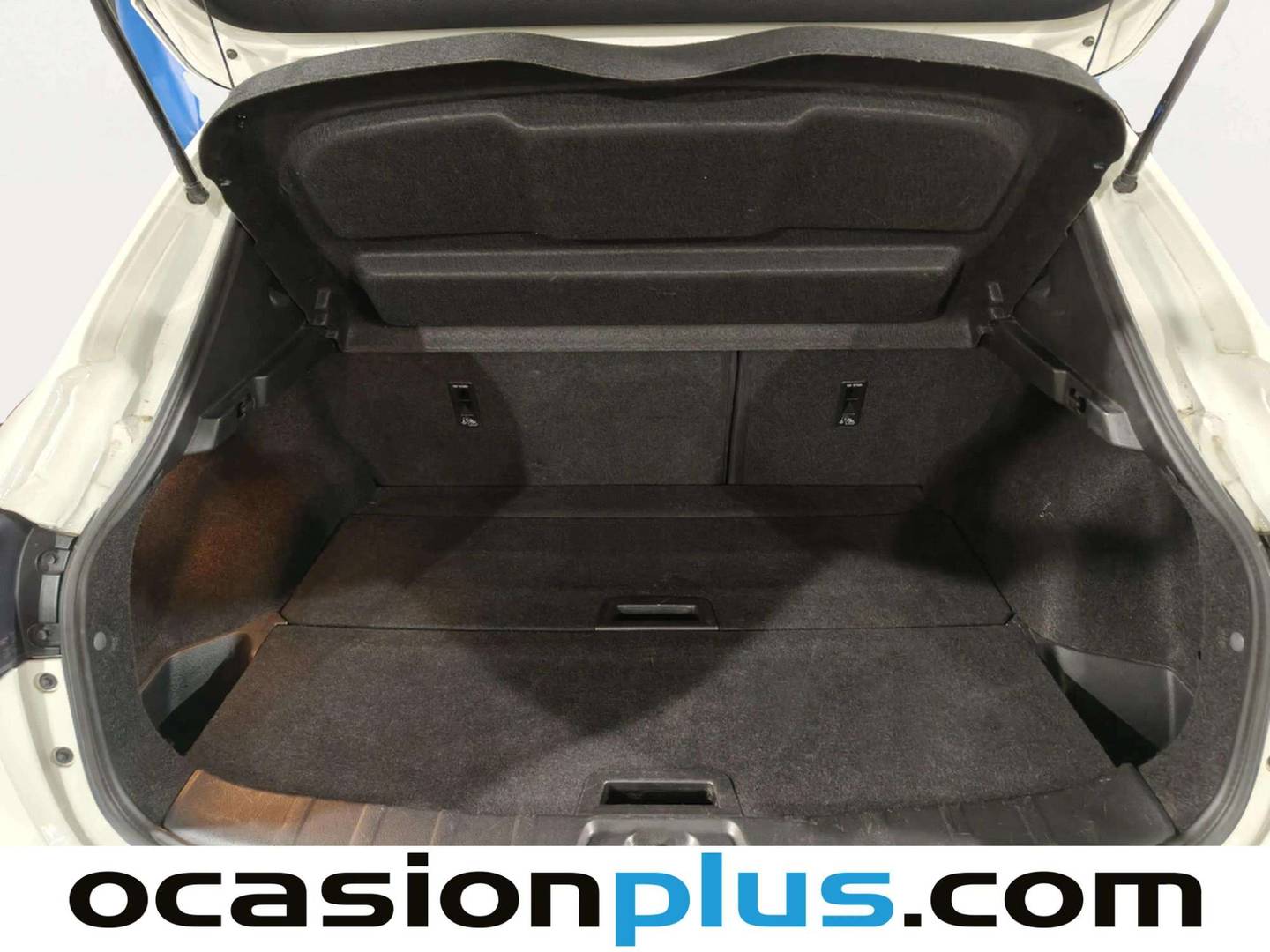 Fotos maletero Nissan QASHQAI Nissan Qashqai dCi 115 N-Connecta (115 CV)