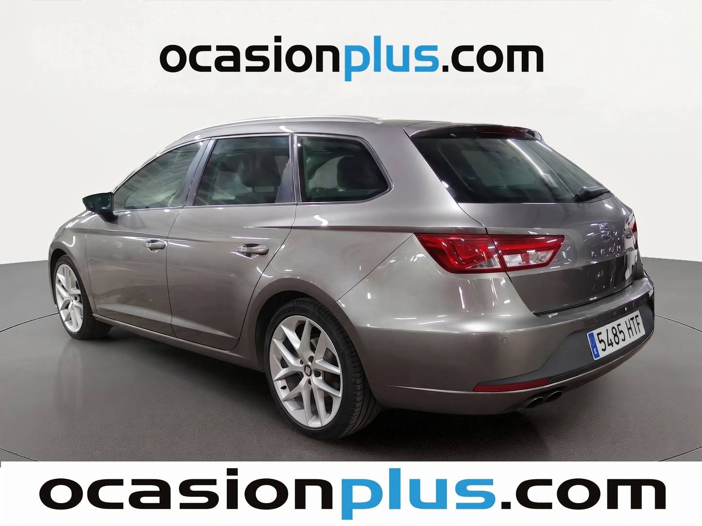 Foto trasera Seat León Seat León ST 1.8 TSI S&S FR (180 CV) izquierda