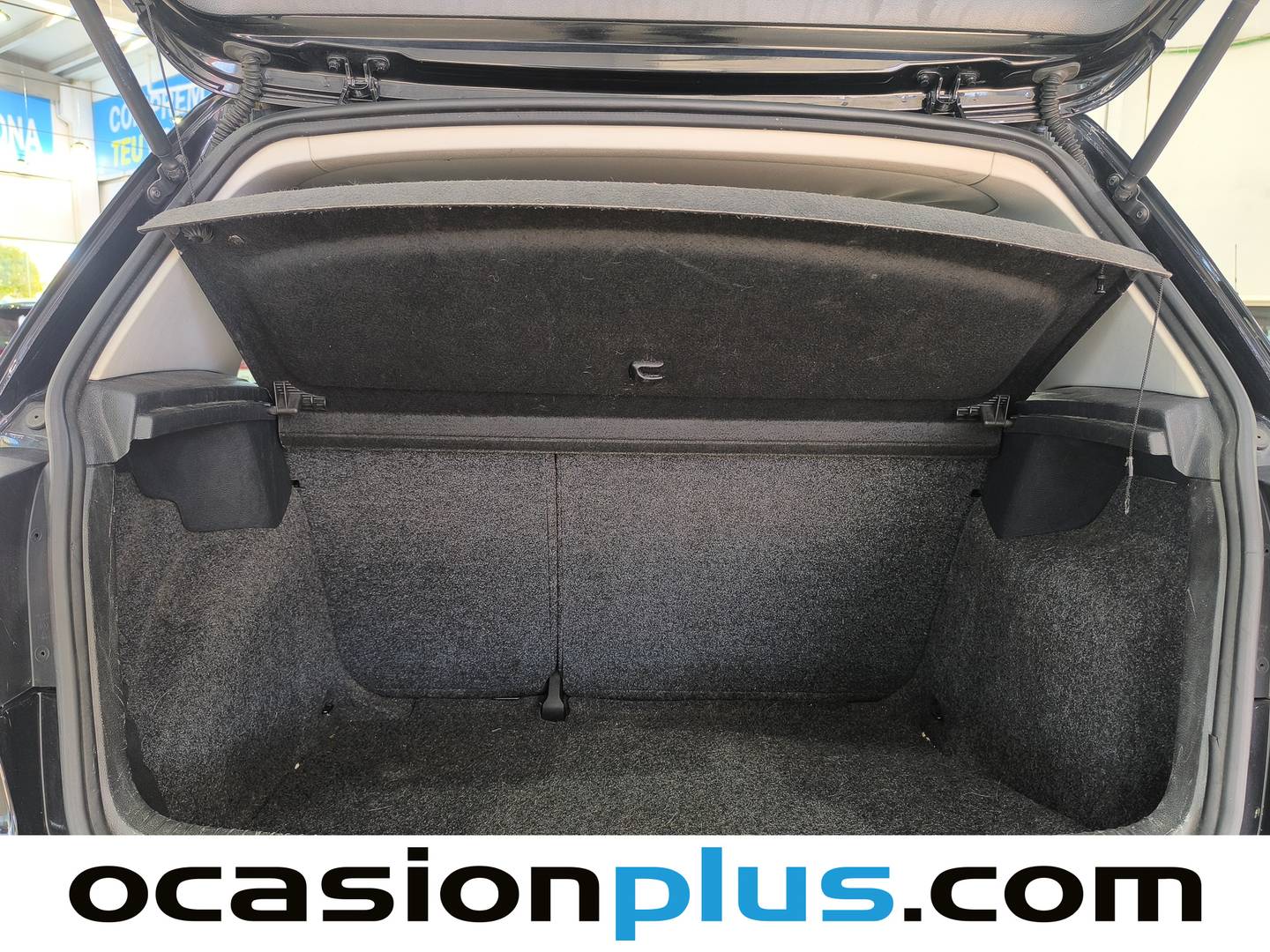 Foto Volkswagen Golf Volkswagen Golf Advance Rabbit 1.6 TDI BMT (105 CV)