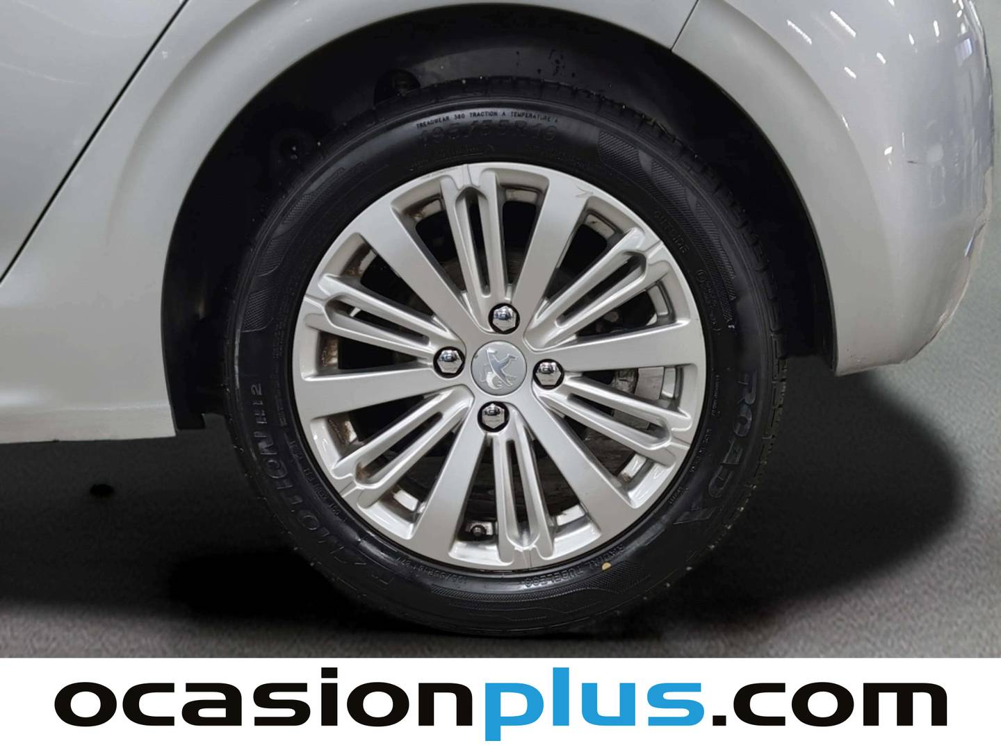 Peugeot 208 Peugeot 208 PureTech 110 S&S Allure (110 CV) manual