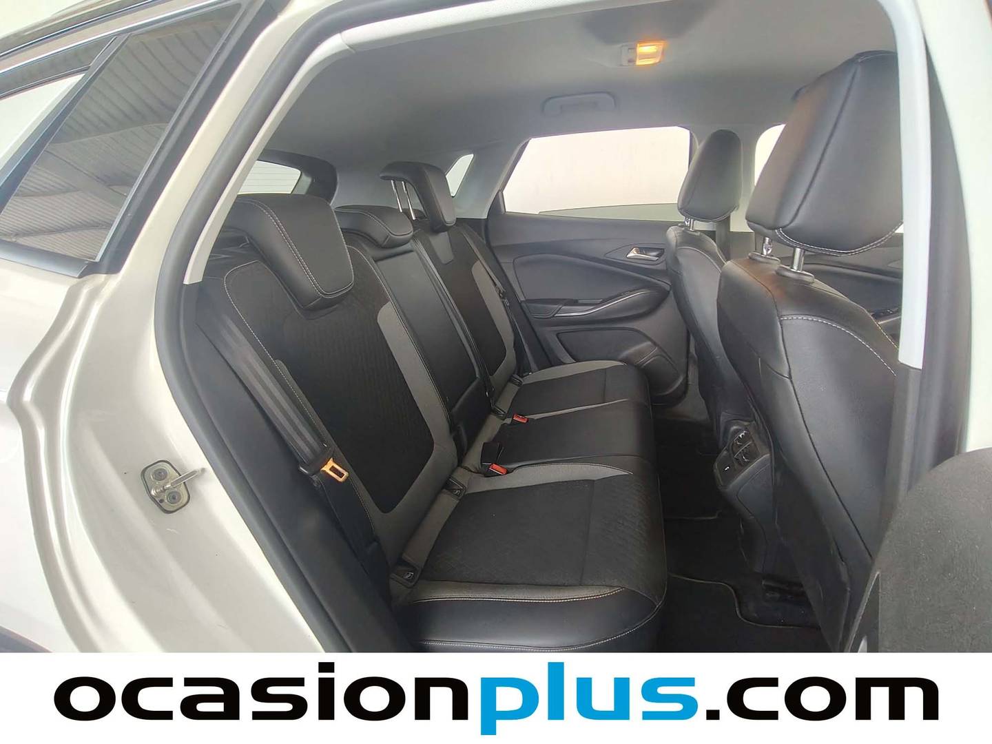 Foto Opel Grandland X Opel Grandland X 1.2 Turbo Ultimate Auto (130 CV)