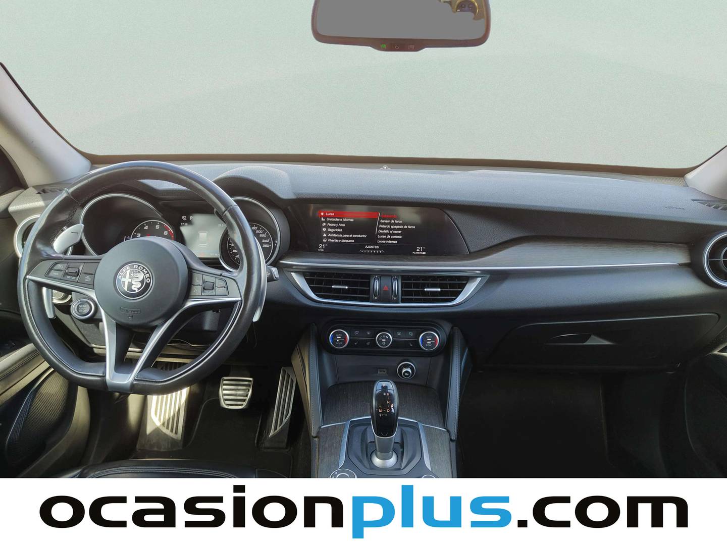 Alfa Romeo Stelvio Alfa Romeo Stelvio 2.0 Petrol First Edition (I) Q4 (280 CV) de ocasión