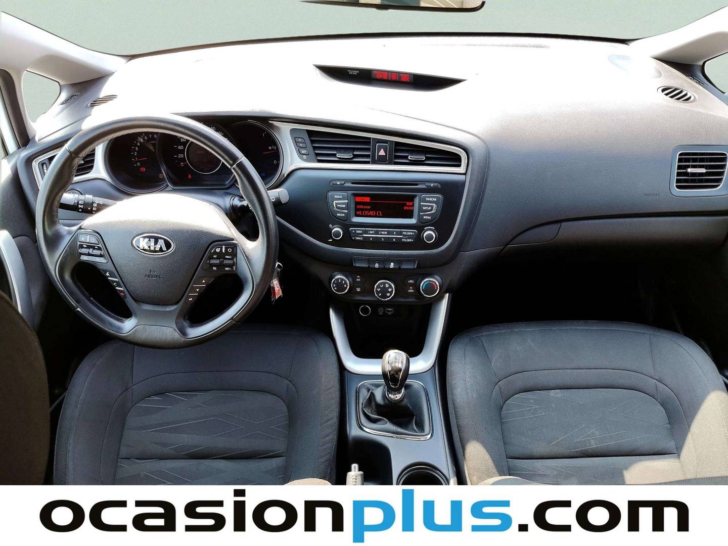 KIA Ceed KIA Cee`d 1.4 CVVT Concept Plus (100 CV) al mejor precio