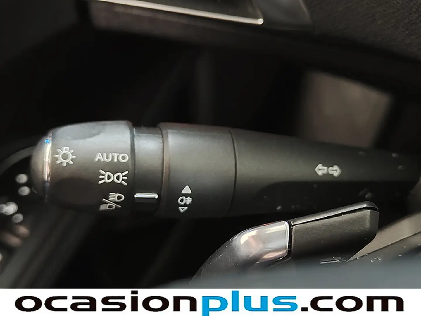 Foto Peugeot 5008 Peugeot 5008 PureTech 130 S&S Allure Pack EAT8 (130 CV) 7 Plazas