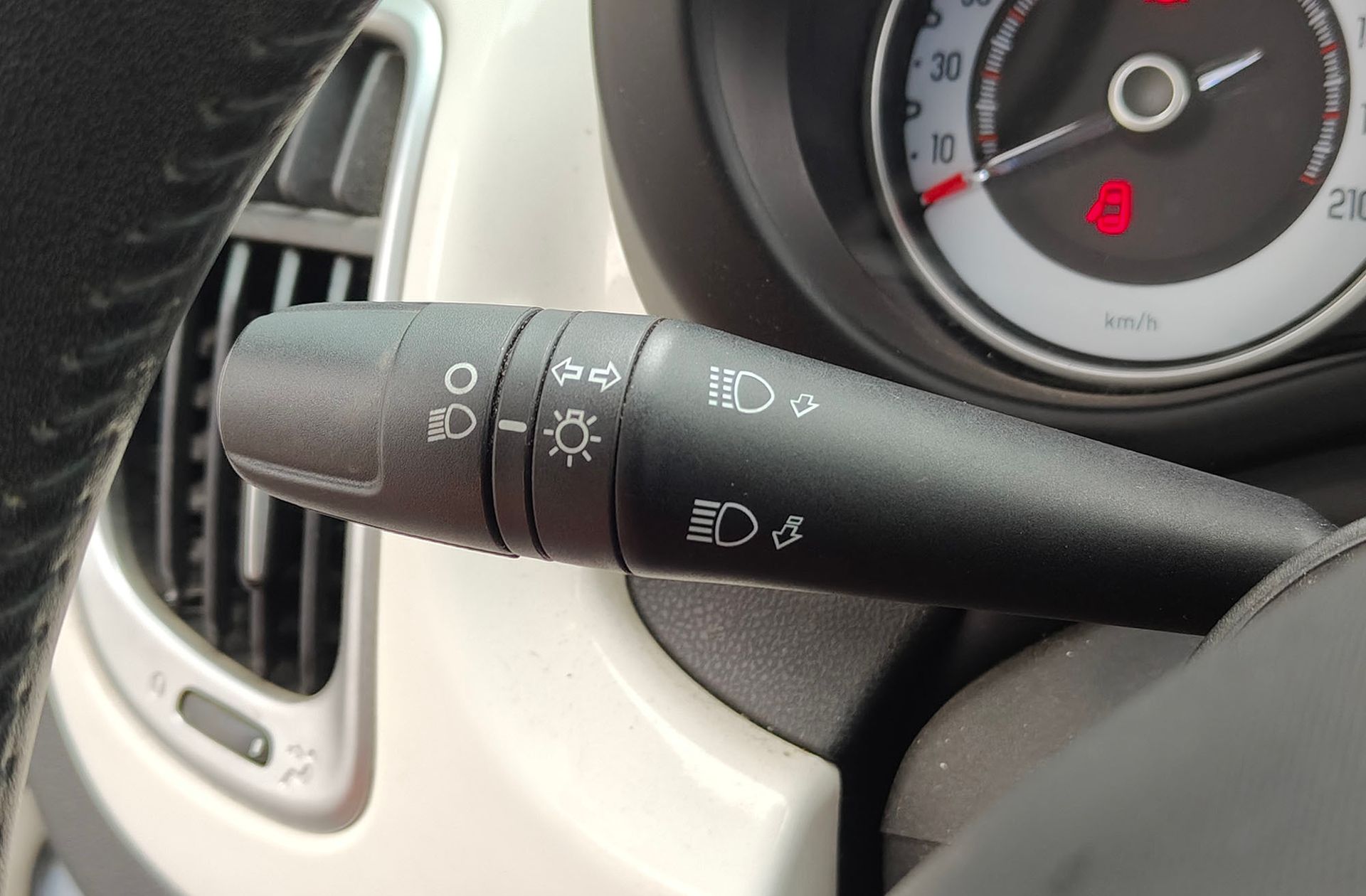 Fiat 500L 1.4 16v - foto 40