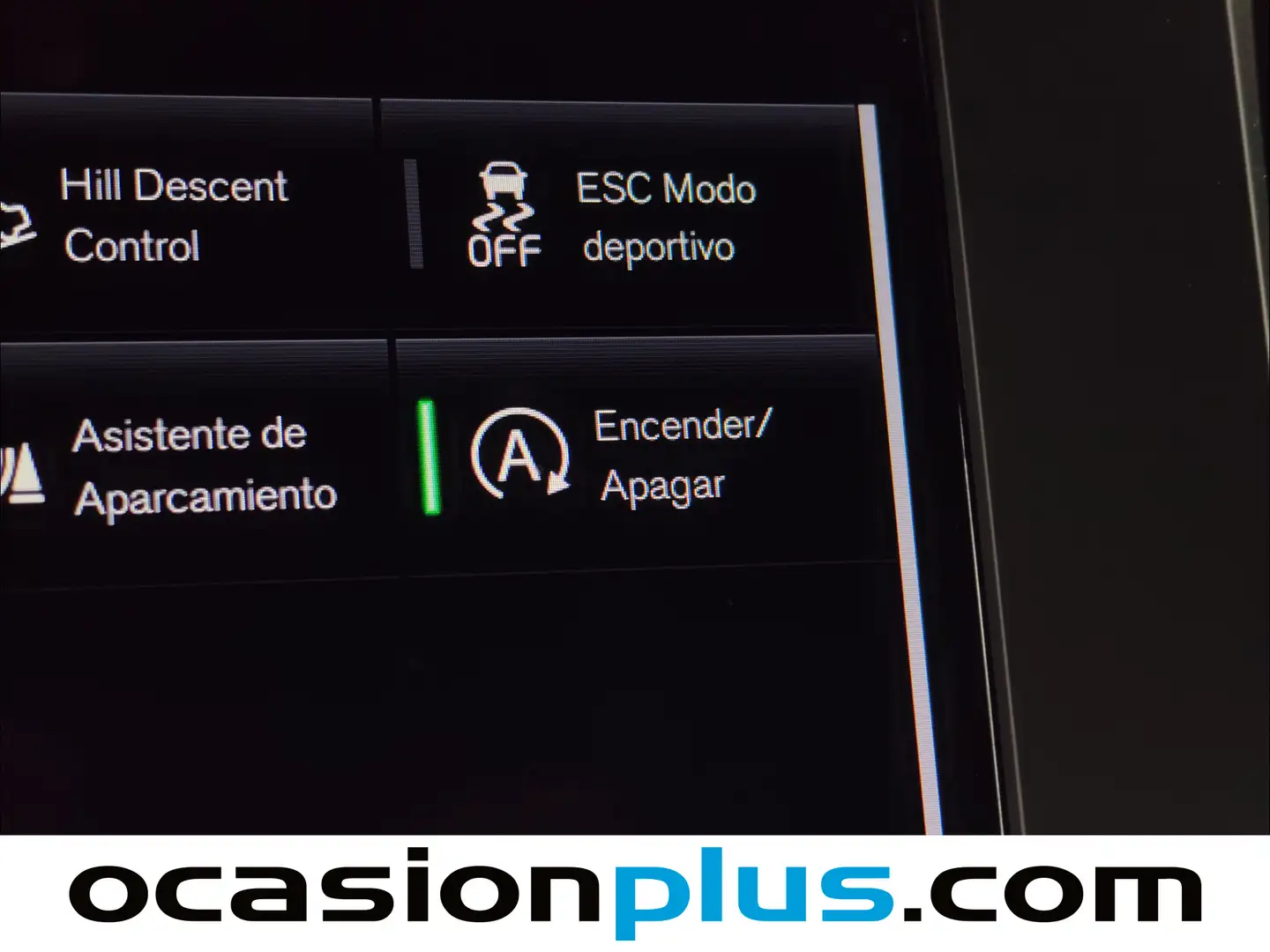 Foto Volvo XC40 Volvo XC40 T2 Momentum Core (129 CV)