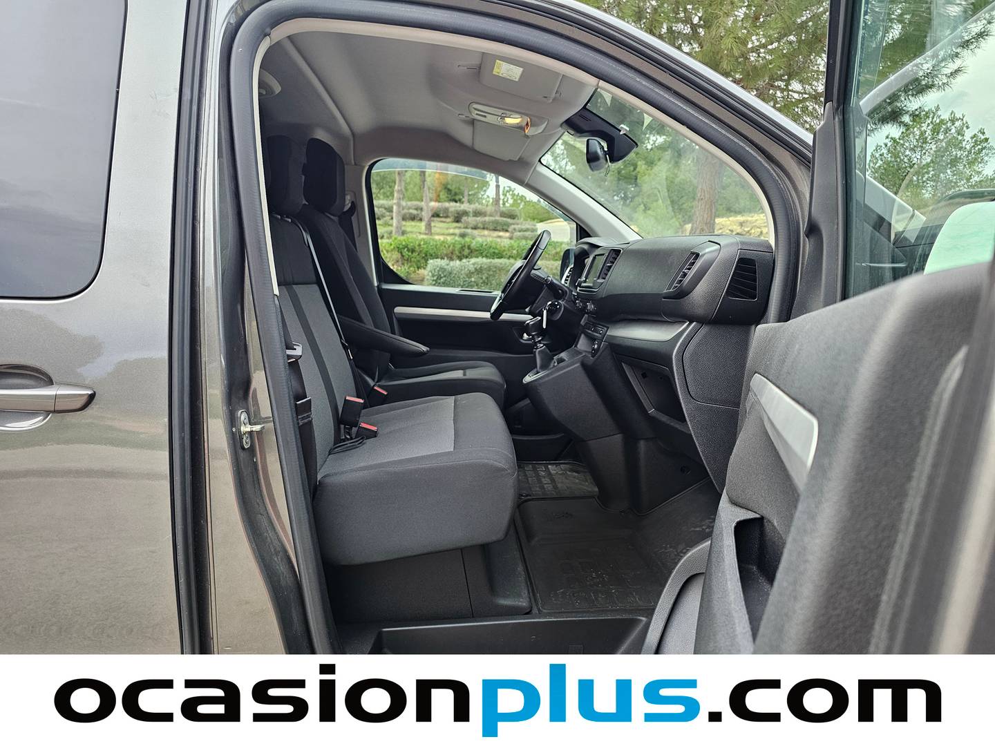 Foto Peugeot Traveller Peugeot Traveller BlueHDi 120 S&S Business Standard (120 CV) 9 PLAZAS